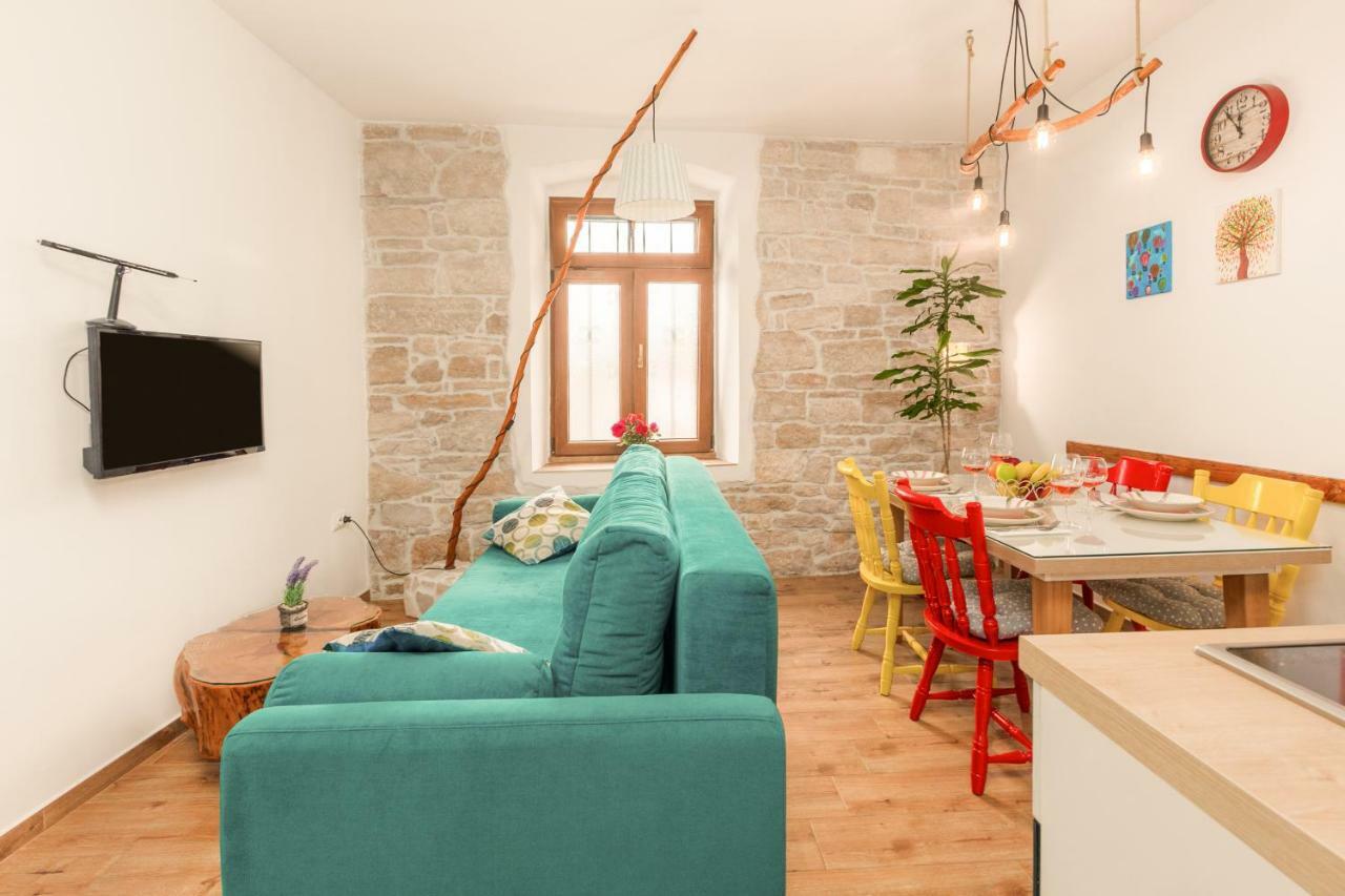 Apartment Henna プーラ エクステリア 写真